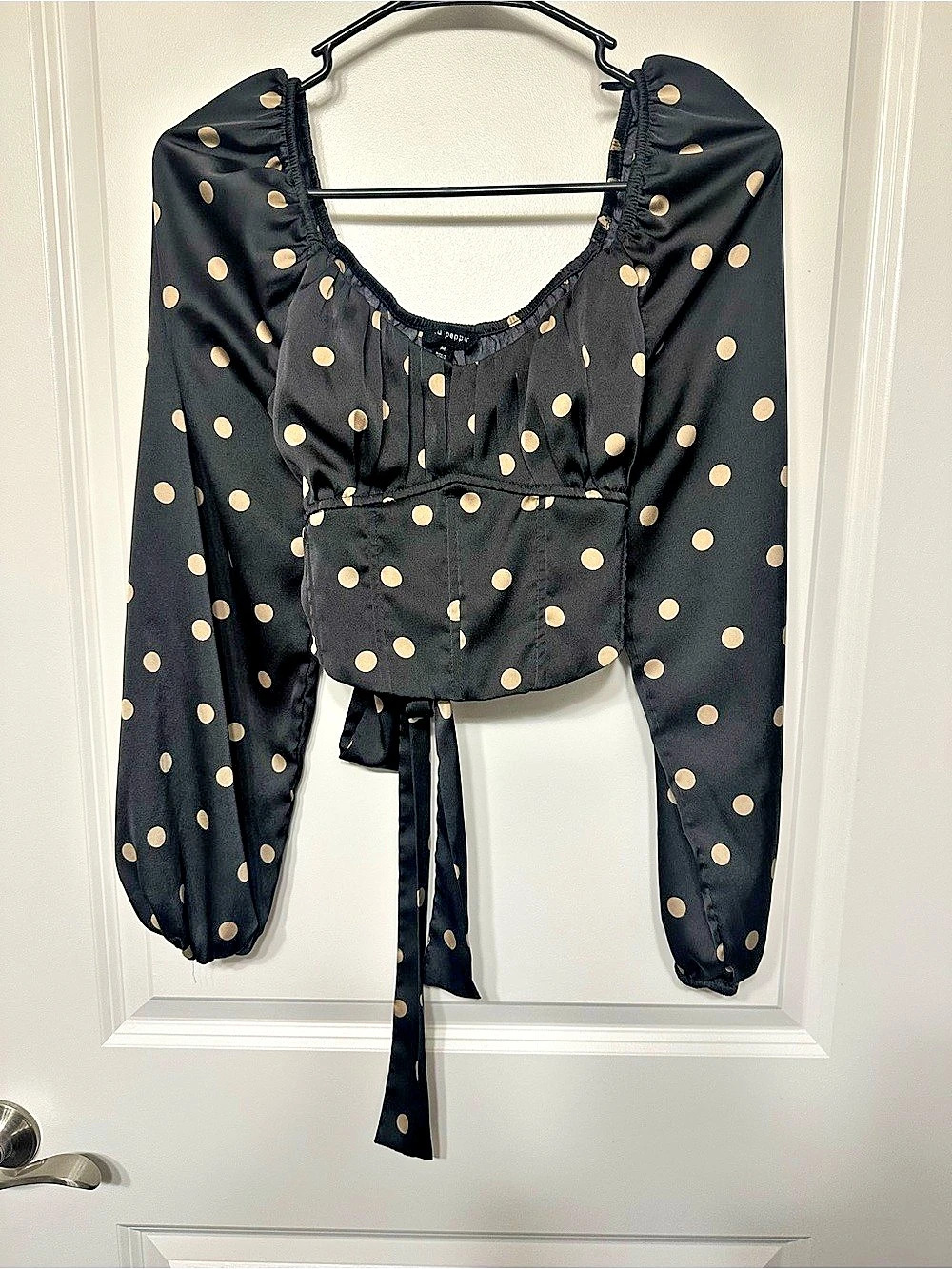 Blu Pepper Polka Dot Tie-Front Blouse in Black & Gold Like New